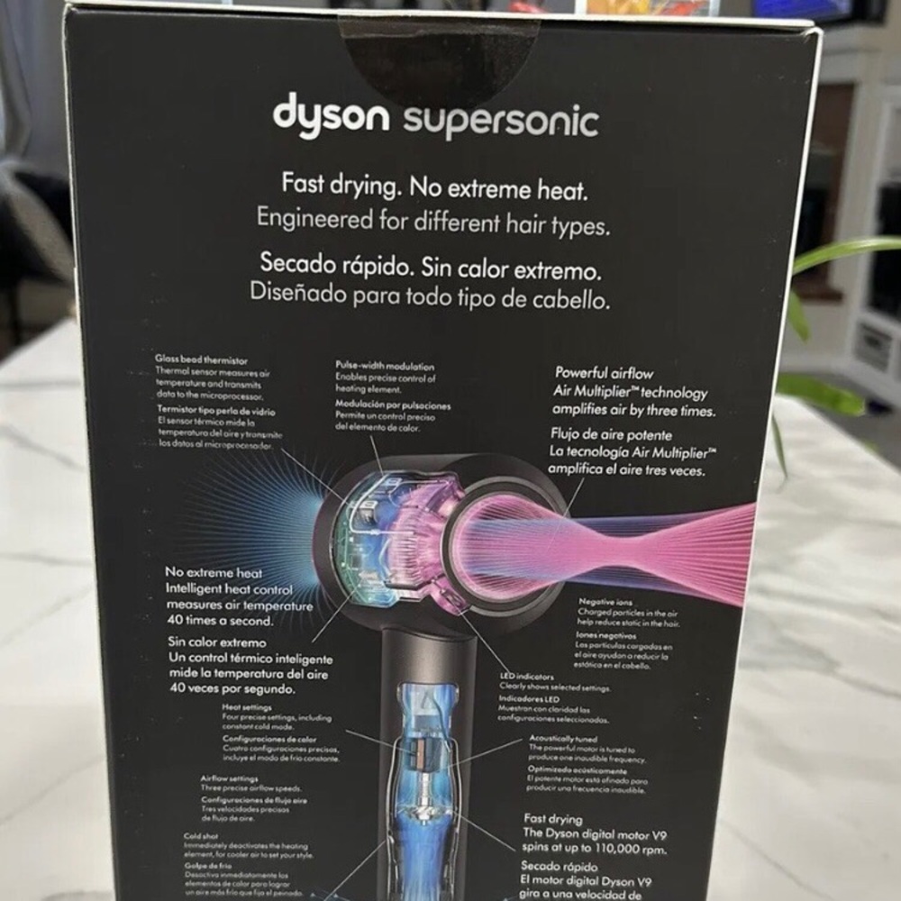 Dyson Supersonic Hair Dryer - Picture 3 of 4